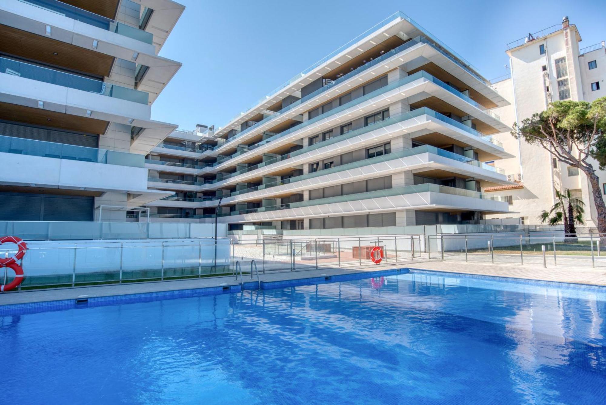 Апартаменты Penthouse On The First Line Платья-де-Аро Экстерьер фото